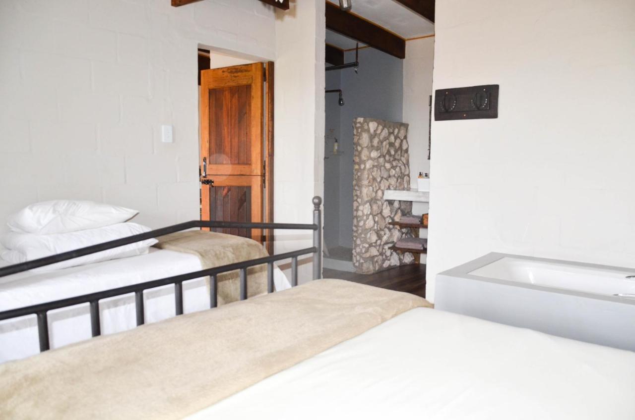 The Stables Accommodation Langebaan Eksteriør billede